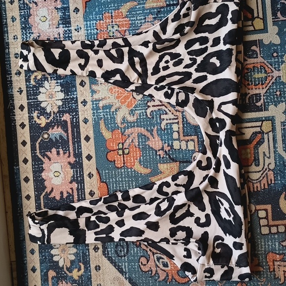 Toast swim top - Picture 2 of 4